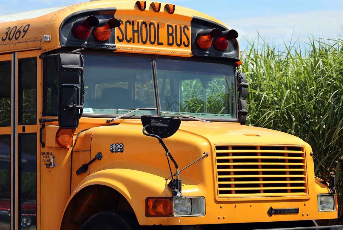 photo of school bus